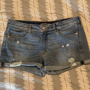 Express shorts